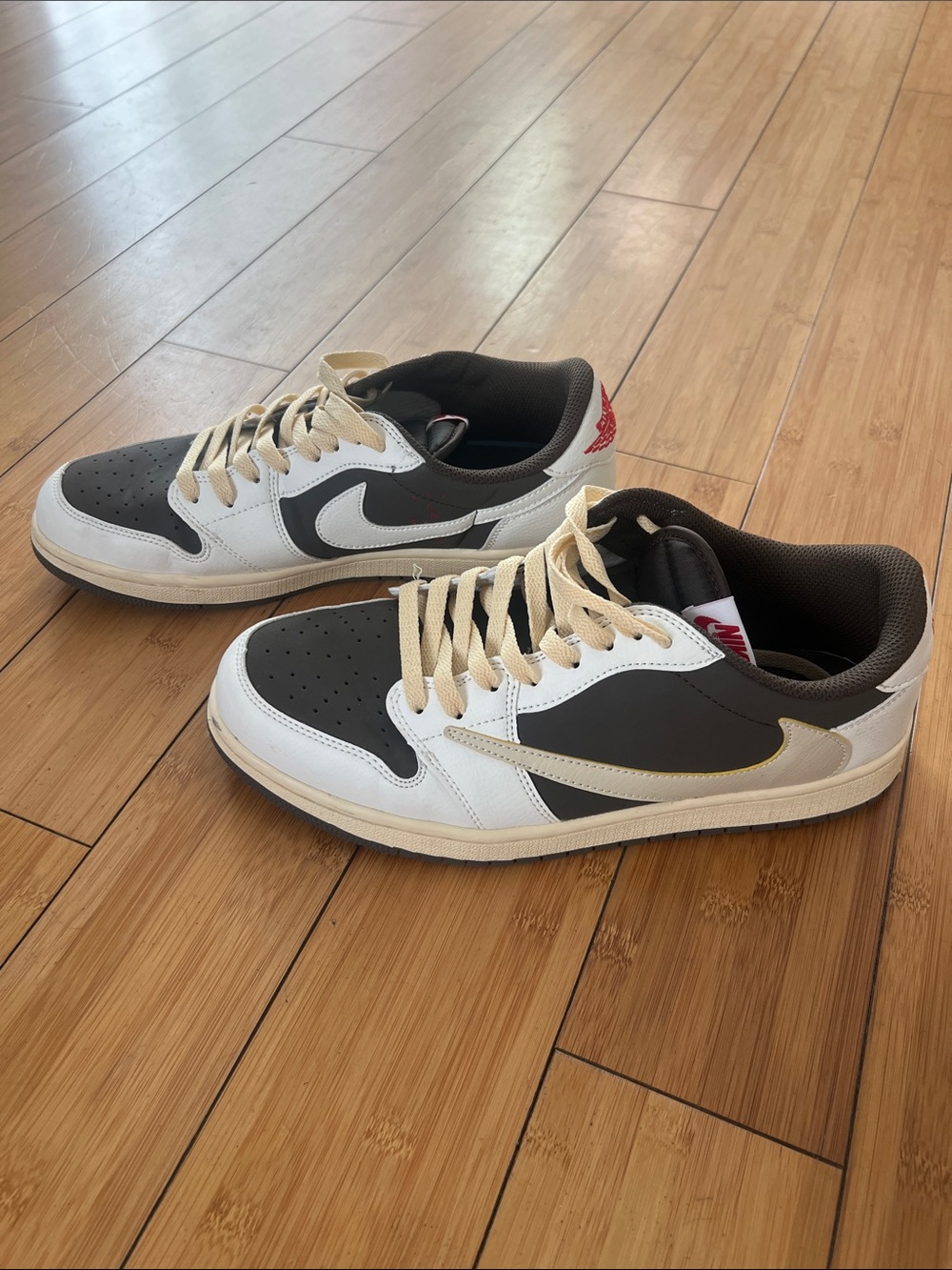 Air Jordan 1 Low OG SP “Travis Scott - Reverse Mocha” Size 10